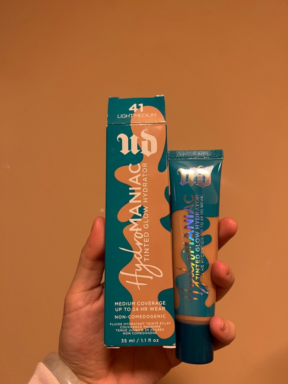 Urban Decay Hydromaniac Glowy Tinted Hydrator Foundation - 41 Light Medium